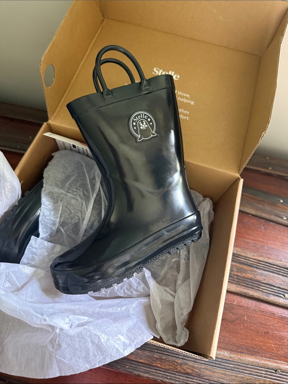 Brand new toddler black rain boots size 8